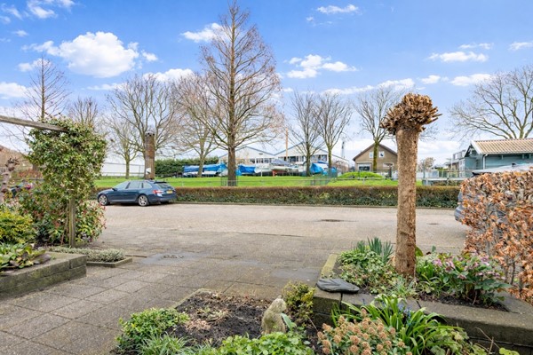 Medium property photo - Emmalaan 34, 2481 BA Woubrugge